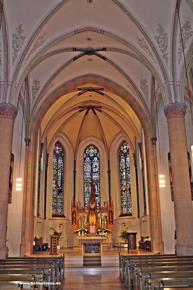 Arnsberg - Hüsten, katholische Pfarrkirche Sankt Petri