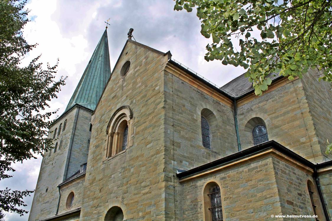Rhynern Pfarrkirche St. Regina