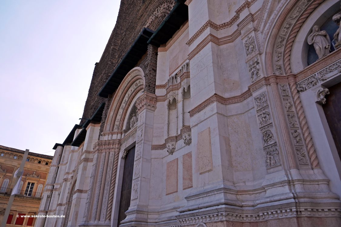 Bologna, Basilika San Petronio, Italien - Toscan
